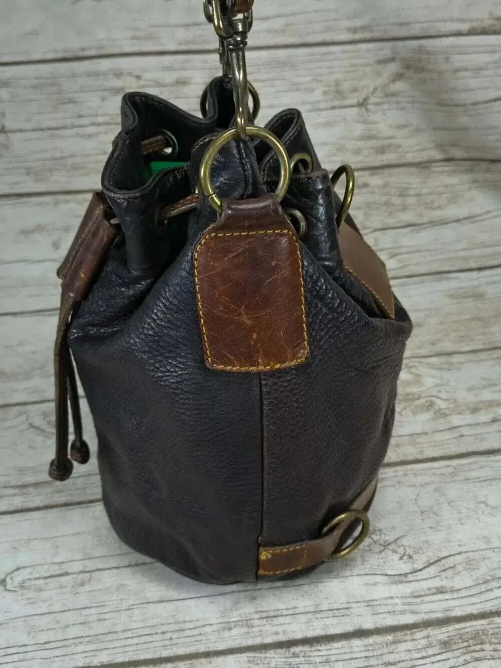 Stone Ridge Vintage Leather Drawstring Bucket Crossbody Bag